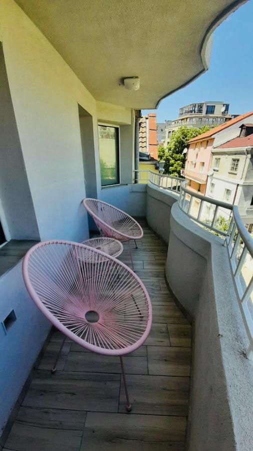 Centrally Located In * Varna